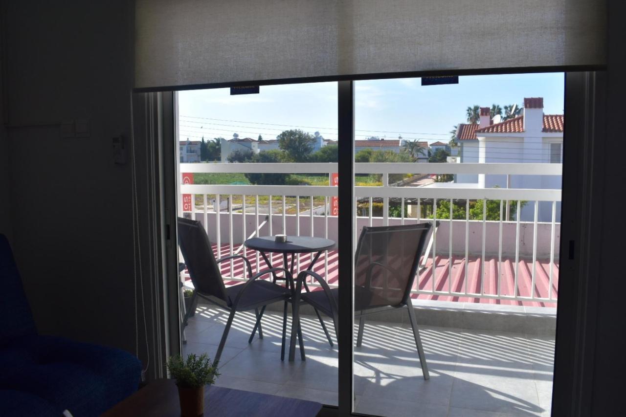 Maria Holiday Apartments Протарас Экстерьер фото